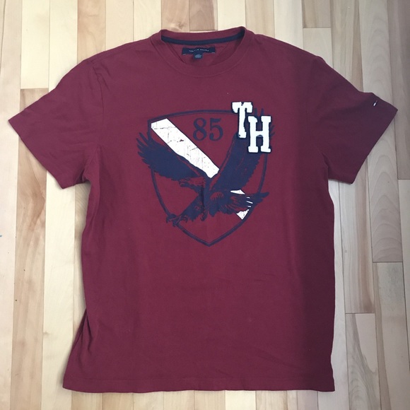 🦋✨ 2/15$ TOPS ✨🦋
TOMMY HILFIGER SHIRT - Picture 2 of 4